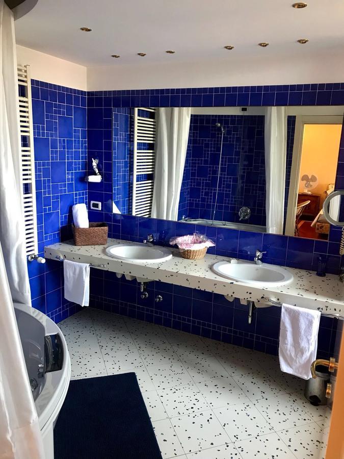 B&B Independente Assago Eksteriør bilde